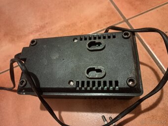 Nabíječka FERM FDC-1800L - 2