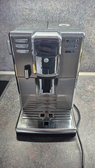 PHILIPS Espresso EP5333/10 - 2