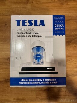 Vysavač Tesla UV550 - 2