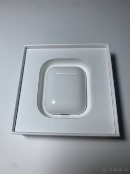 Apple AirPods 2. generace - 2
