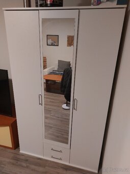 Skříň Mobelix - 2