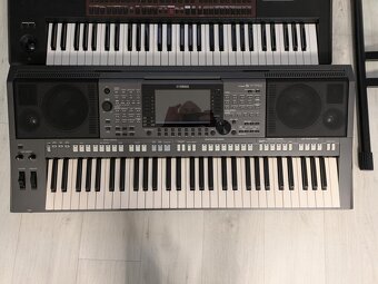 Yamaha psr s 770 - 2