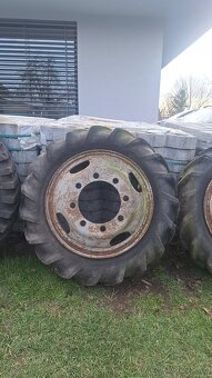 Pneumatiky/praga V3S - 2