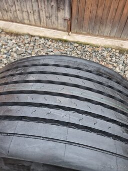 Prodam gumu 445/45 19.5 - 2