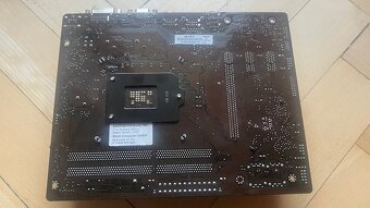 prodám desku, procesor a RAM - 2