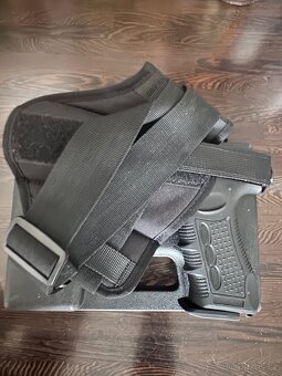 Zoraki (napodobenina Glocku) - 2
