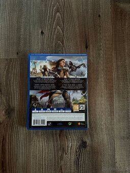PS4 Horizon Zero Dawn - 2