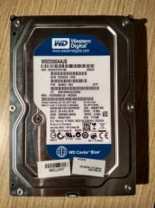 3,5" HDD SATA 250-1TB, otestované, v pořádku a SSD 256GB - 2