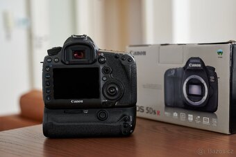 Canon 5Ds R + Battery Grip BG-E11 - 2
