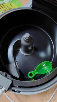 hrnec Tefal Actifry family - 2