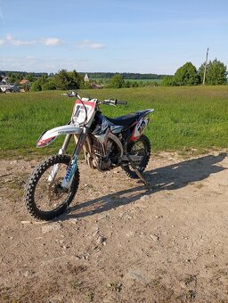 Yamaha yzf 450 - 2