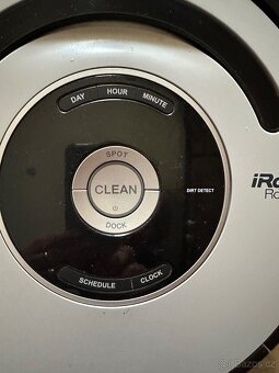 iRobot ROOMBA PET SERIES - 2