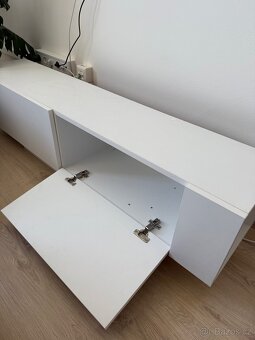 Stolek pod TV - 2