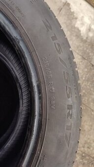 Letní pneu 215/55 r17 - 2