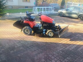 Zahradní traktor Wisconsin W3532 za zimní cenu - 2