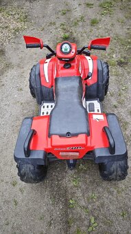 Dětská elektrická čtyřkolka Peg Pérego 12V - 2