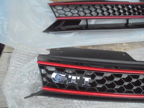 VW GOLF VI, GTi - PŘEDNÍ MASKA BEZ ZNAKU - 2