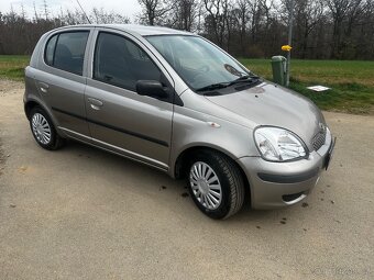 Toyota Yaris 1.0 VVT 5dv, r.v.12/2005, 48kW, dálniční známka - 2