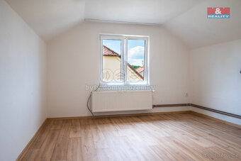 Prodej rodinného domu, 160 m², Hluboká nad Vltavou - 2