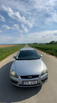Ford Focus II 1.6 benzín 85kw - náhradní díly - 2