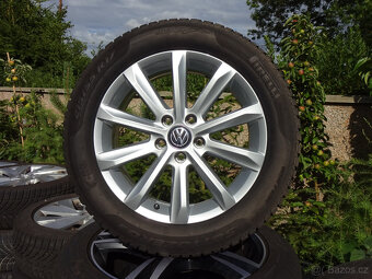 VW Passat B8 - zánovní zimní alu Helsinky 17" 5x112 ET41 - 2