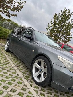 BMW e61 - 2