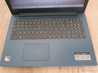 Lenovo 330 AMD A6, 8 GB RAM, 256 GB SSD, Win11, baterie 3h - 2