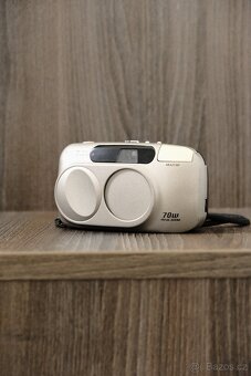 Filmový fotoaparát Minolta 70w riva zoom - 2