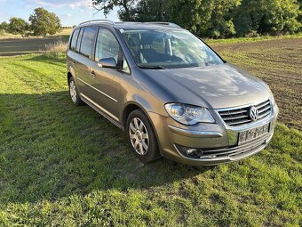 VW TOURAN 1.9 TDI R.v.2008 Navi Digi klima - 2