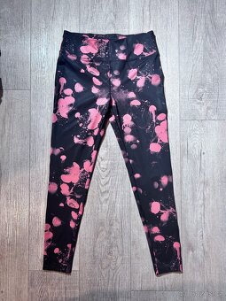 Sportovní dámské legíny M 42/44 - 2