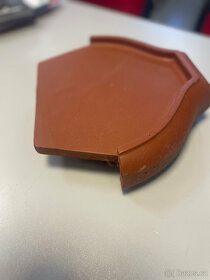 Tondach ukončení hřebenáče vrchní - 2