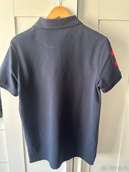 Tmavě modré polo tričko U.S. Polo Assn. s červenými detaily - 2