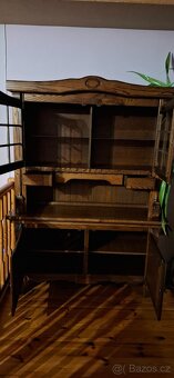 Holandský nábytek - příborník - 2