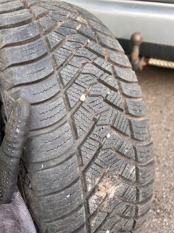 Zimní pneu 205/60R15 - 2