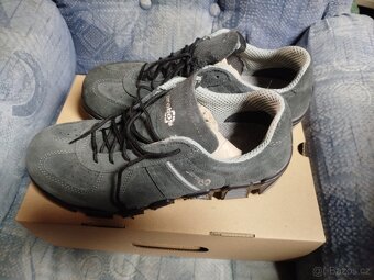 Pracovní obuv PRABOS - NOVÉ - 2