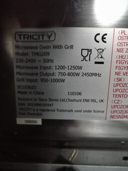 Mikrovlnná trouba Tricity s grilem, černá - 2