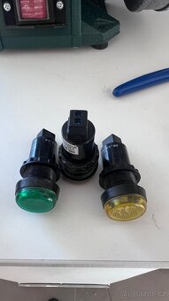 Tlačítka kontrolky - 2