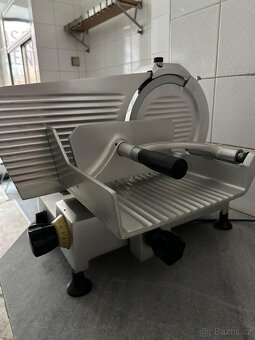 🥩 Profesionální nerezový nářezový stroj – nářezák - 2