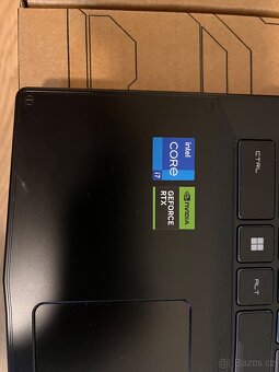 Herní notebook - MSI Katana 15 B13VGK-1867CZ se zárukou - 2