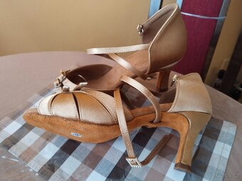 Dámské taneční boty 37 - 2