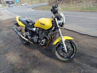 Yamaha XJR - 2