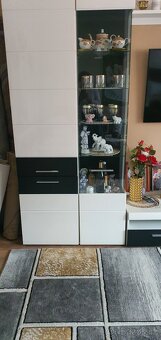 Prodám obývací stěnu dobrém stavu - 2