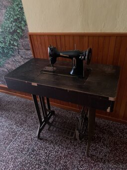 Šicí stroj Minerva - 2