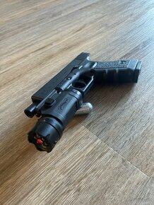 Umarex Glock 17 BB CO2 4,5mm - 2