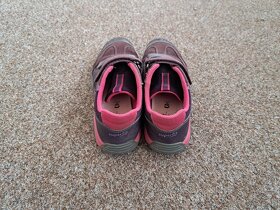 Kvalitní dívčí kožené boty č. 36 - 2