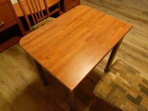 Stůl a židle - 2