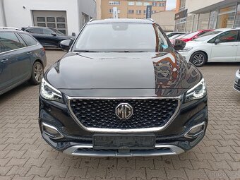 MG EHS PHEV Luxury 1.5 190kW AUT. 53tkm Panorama Virtual LED - 2