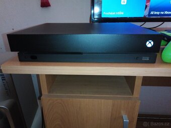 Xbox one x - 2