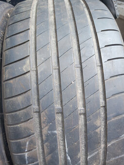 235/35R19 BRIDGESTONE LETNÍ PNEU - 2