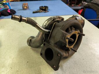 Turbo Audi A6 2.5 TDI 132 kw - 2